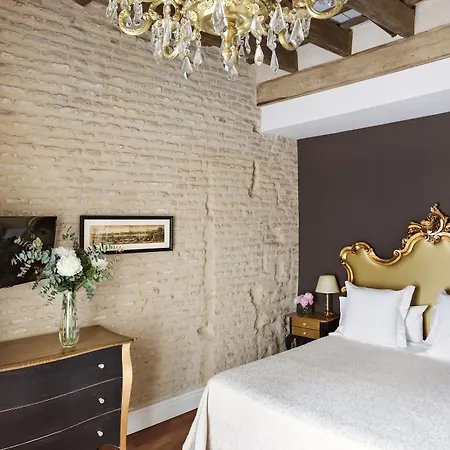 Casa 1800 Hotel 4*