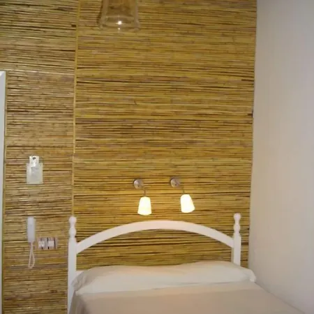 Arias Guest house