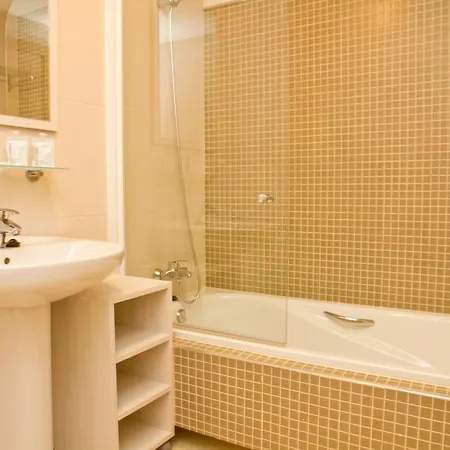 Pierre & Apartament *