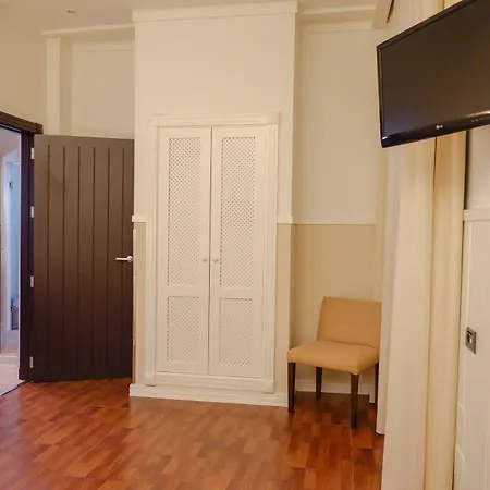 U-sense Centro Севилья
