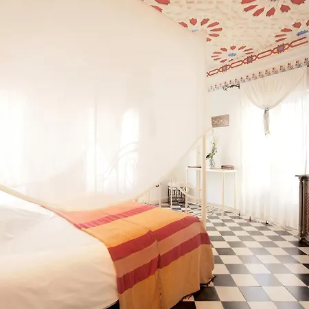 Hotel Alcoba Del Rey De 3*