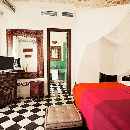 Hotel Alcoba Del Rey De 3*