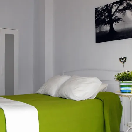 Santa Catalina Guest house *