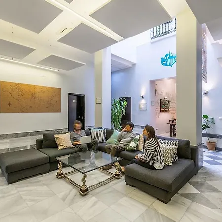 Albergue Joy Plaza De Armas