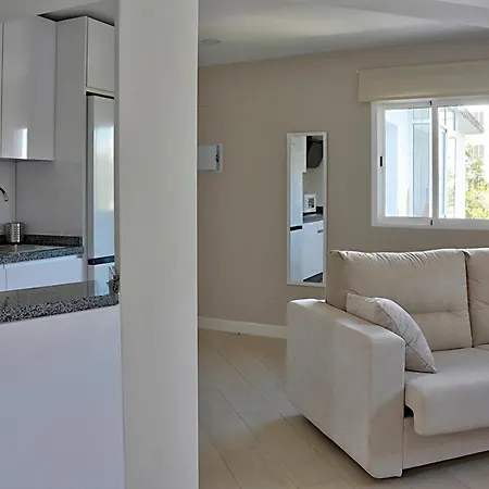 Apartamento De Dos Dormitorios En La Macarena * Seville