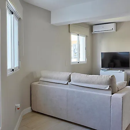 Apartamento De Dos Dormitorios En La Macarena Apartment
