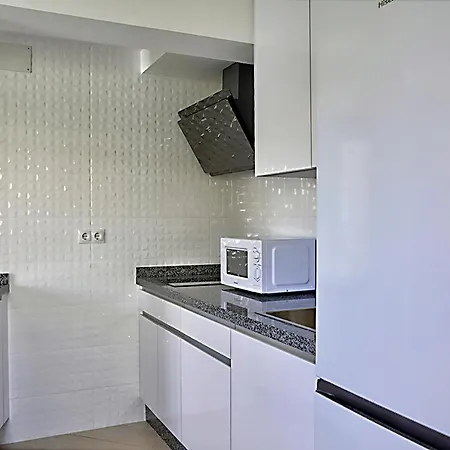Apartamento De Dos Dormitorios En La Macarena Seville