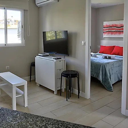 Apartamento De Dos Dormitorios En La Macarena Apartment *