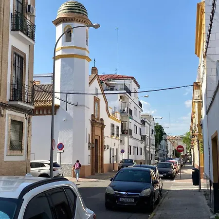 Apartment Acogedor En Semisotano Con Patio Y Cerca De La Plaza De Espana Seville