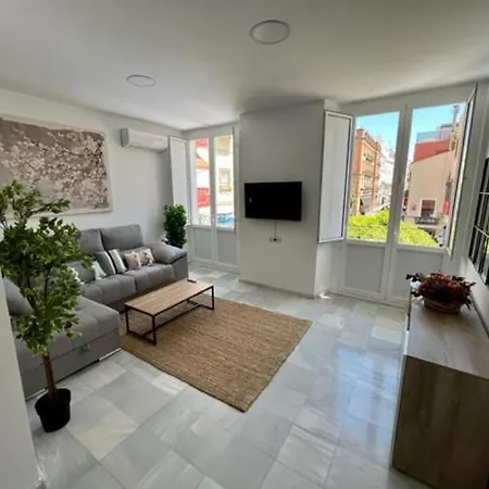Ad1b Arenal 3br Apartment, 250 Mtrs From Cathedral *