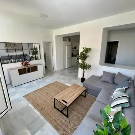 Ad1b Arenal 3br Apartment, 250 Mtrs From Cathedral Apartment *