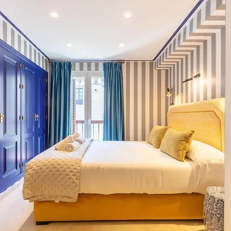 Ohliving Giralda Seville