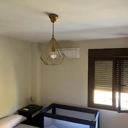 En Luis Montoto, Nervion. Centrico Apartment *