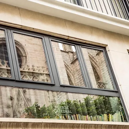 Apartment Puerta Catedral Seville