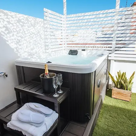 Apartment Lola De Triana