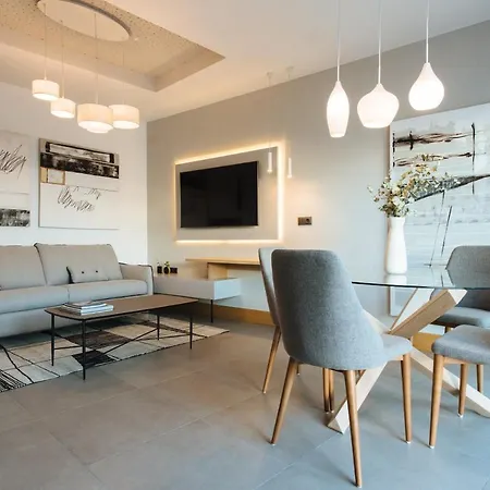 Guadalupe 15 By Magno Appartement *