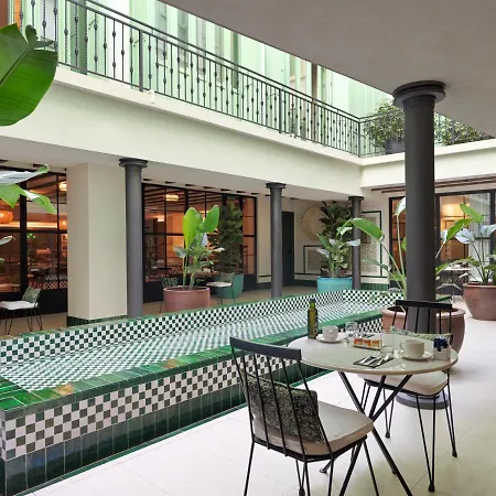 Hotel H10 Casa De La Plata Sevilla
