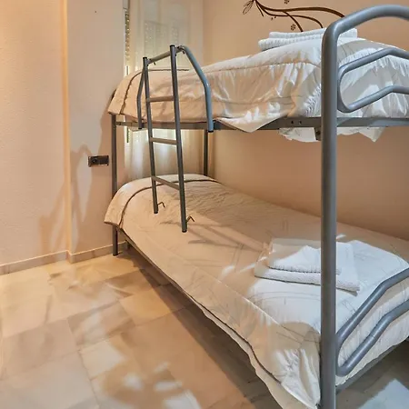 Two Bedrooms Leonor Davalos Апартаменты *