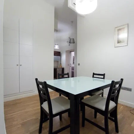 Spinola Apartment