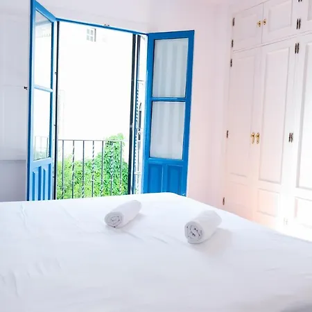 Tourist House Santa Cruz Apartment Seville