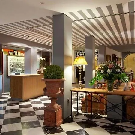 Doña María Hotel