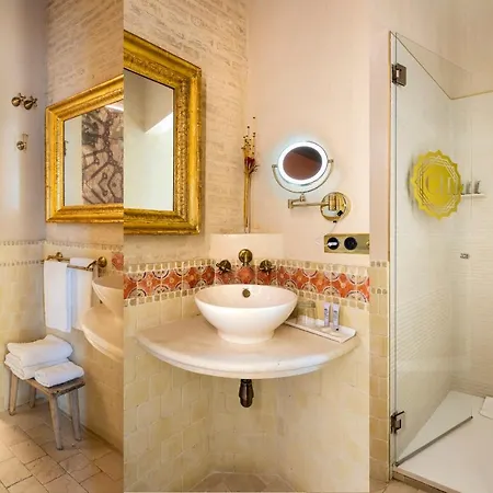 Ch Boutique شقة فندقية