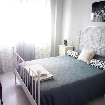 Cozy & Free Parking Apartamento Sevilla