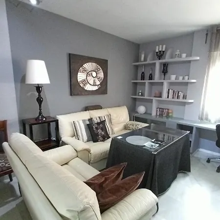 Apartamento Cozy & Free Parking Sevilla