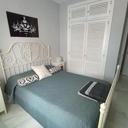 Cozy & Free Parking Sevilla
