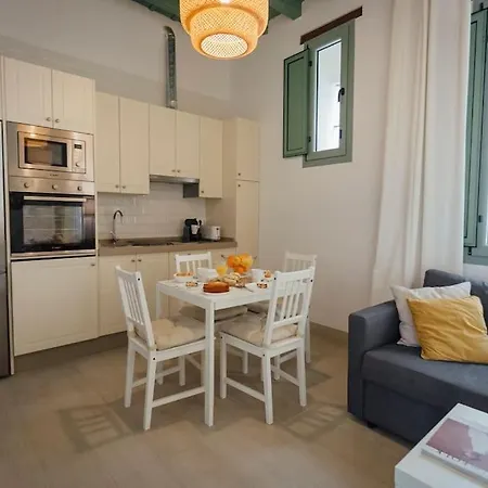 Komodo Gran Poder - Penthouse With Private Pool And Cozy Twin Bedroom Apartment *