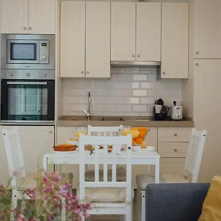 Komodo Gran Poder - Penthouse With Private Pool And Cozy Twin Bedroom Apartment Seville