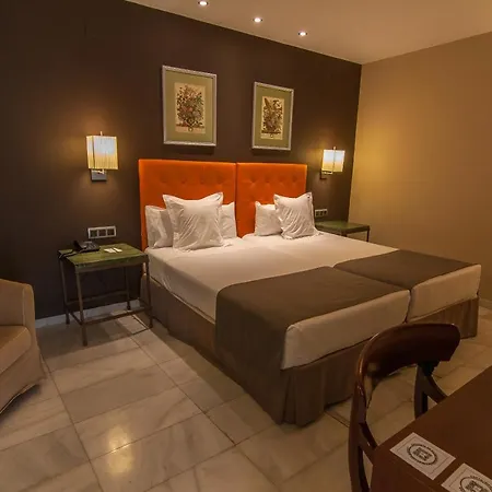 Hotel San Gil Sevilha