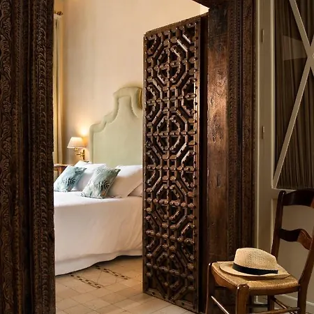 Ch Boutique إشبيلية