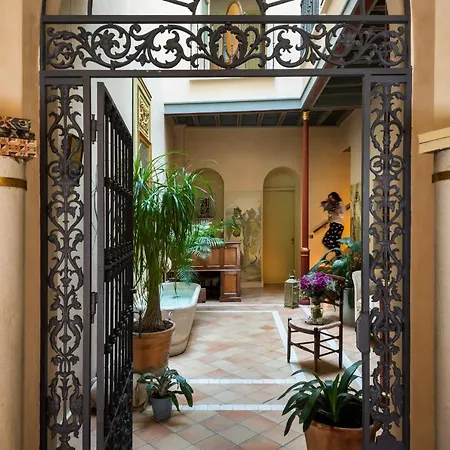 Ch Boutique شقة فندقية 2*