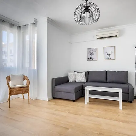 Isbilya Apartment Seville