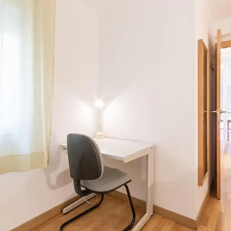 Appartement Goles Courtyard With Parking By Valcambre Séville