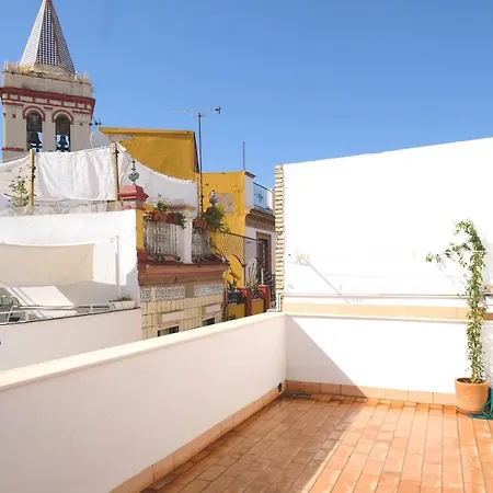 Casa Entera E Independiente Con Parking En Pleno Centro De Seville