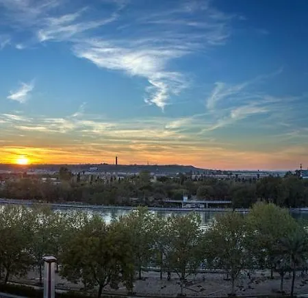 Homefeel Cartuja Seville