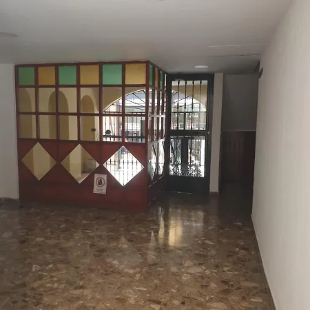 Espacioso Apartamento En De Dios, Alameda * Sevilla