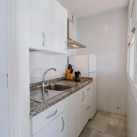Complete Studio With Terrace - 1bth- La Giralda *