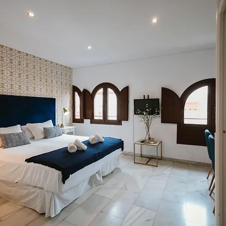 Apartment Complete Studio With Terrace - 1bth- La Giralda *