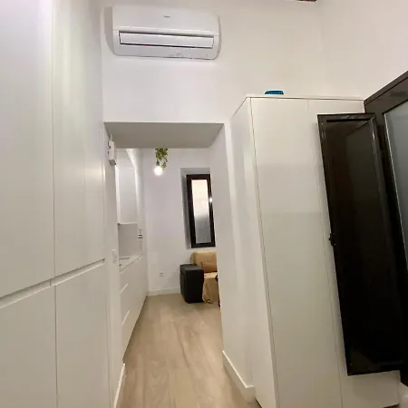 Apartment Cosy Studio In Alameda District *