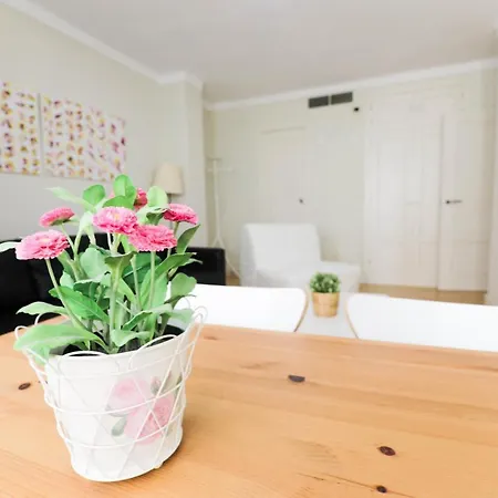 Rentalsevilla Genova Apartment *