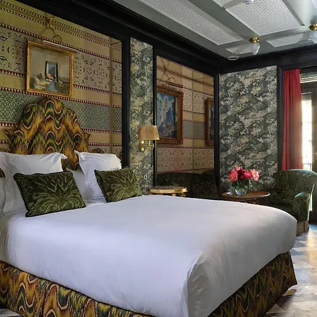 Boutique Triana House