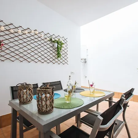 Apartment Sbh1 Beautiful 1 Bedroom In Center *