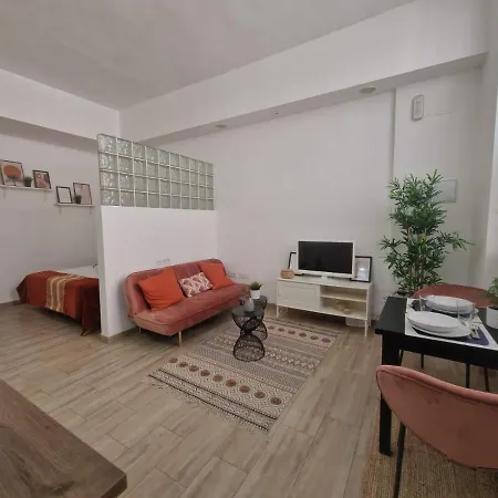 Isg Encantador Estudio En Alameda De Hercules Apartment