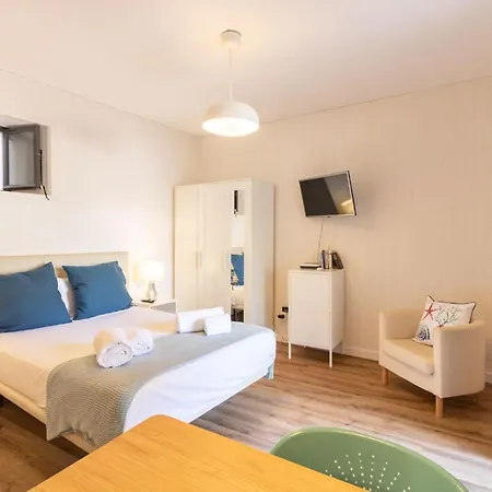 Conde Courtyard By Valcambre Apartment Seville