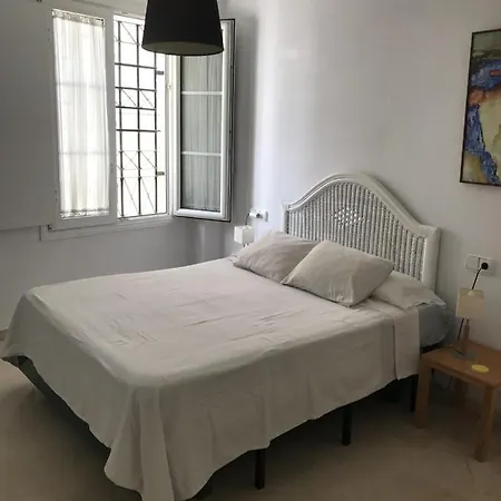Conde De Ibarra Seville