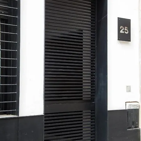 Gotoseville Faustino Flats Seville