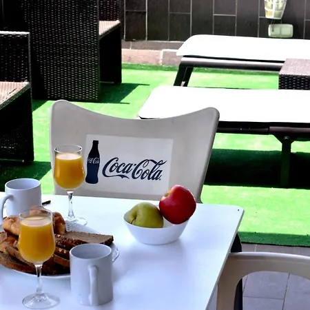 ático Céntrico Plaza Moravia ,san Julian. Appartamento Siviglia